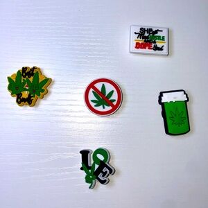 5pcs Assorted Jibbitz, Crocs Charms/ Crocs Accessories